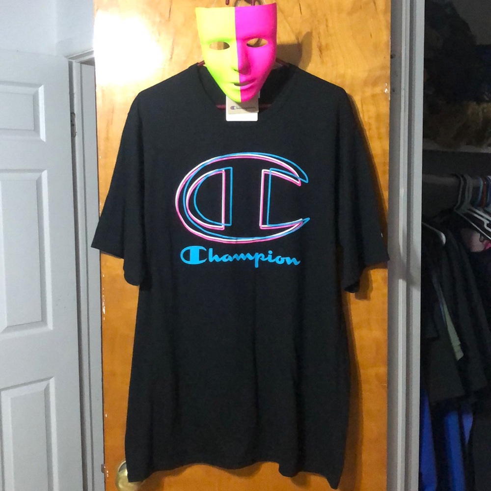 Champion Tshirt